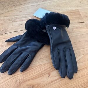 UGG Black Leather Gloves with Fur Trim